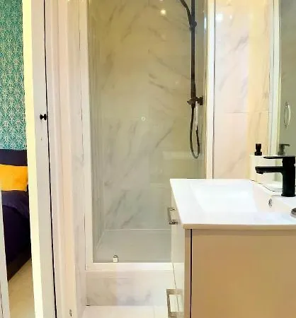 Citizenhouse - Gare 公寓 瓦朗西纳